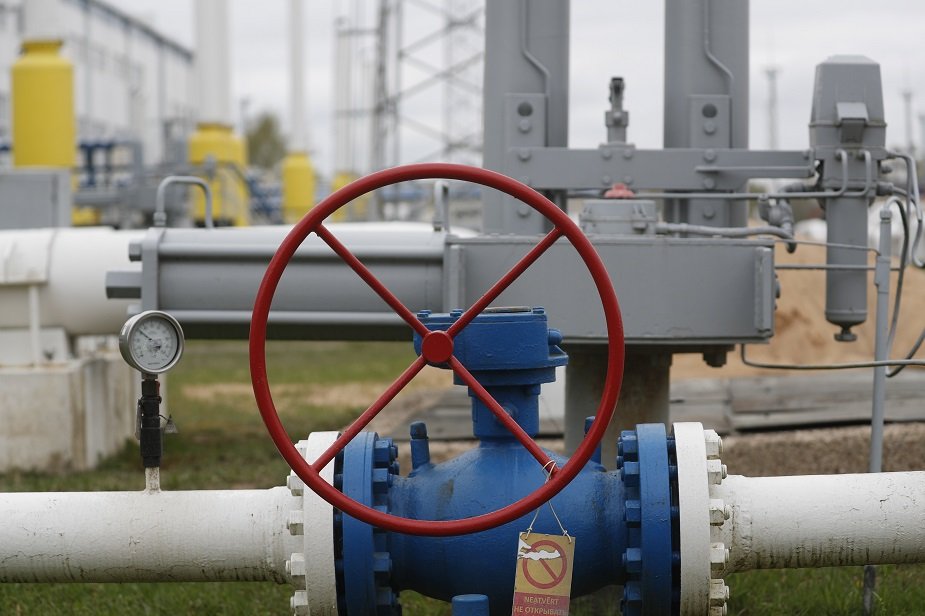 ЕС е намалил с 20% потреблението на газ и е ограничил дела на вноса от Русия до 15%