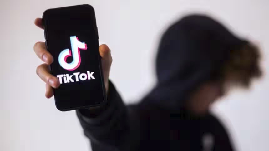 TikTok се използва за сексуален тормоз над жени на Балканите