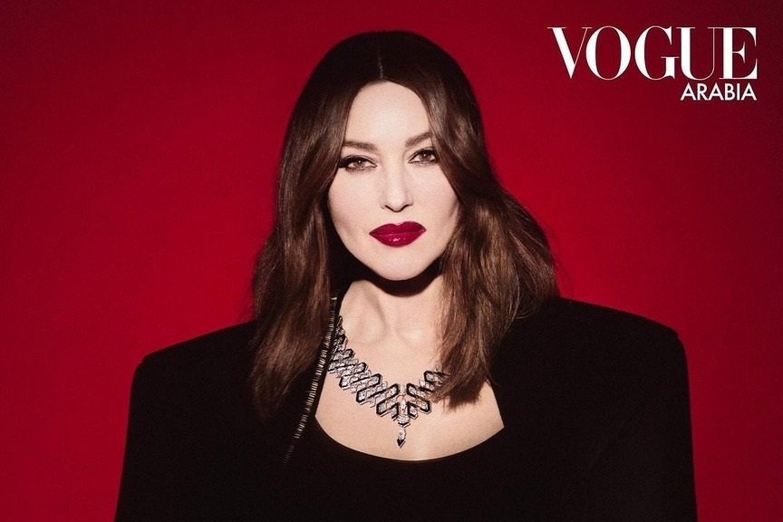 Моника Белучи на корицата на мартенския брой на арабския Vogue.