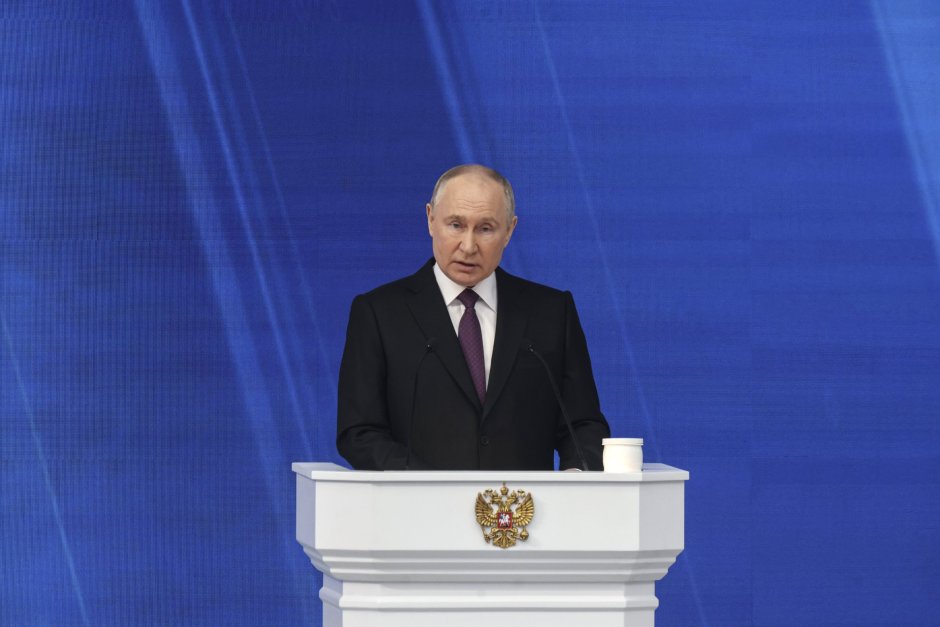 Путин пак размаха пръст на Запада, повтори опорките си и хвърли куп предизборни обещания