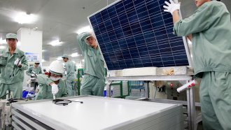 ЕС няма да затвори пазари си за внос на слънчеви панели