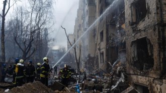 Русия нанeсe нови ракетни удари по Киев и други украински градове