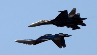 Руски изтребител ескортирал френски военни самолети над Черно море
