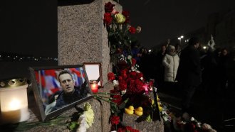 Арести в Русия по време на прояви в памет на Алексей Навални