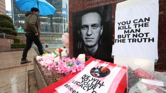 Погребалните служби отказват да превозят тялото на Навални заради заплахи