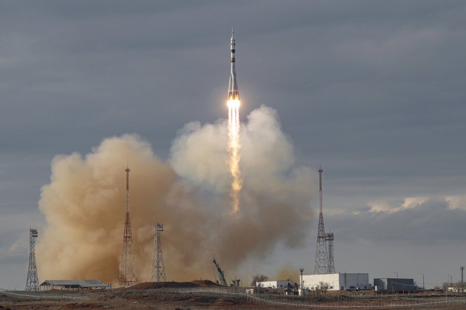 Руската ракета "Союз" успешно беше изстреляна към Международната космическа станция Сн. ЕПА/БГНЕС