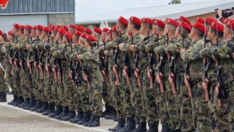 Галъп: 42% от българите не искат да воюват за страната си
