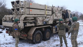 Украйна може да остане без ПВО ракети за защита на градовете си до края на март