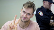 Русия осъди свързан с "Пуси Райът" активист на 8 години за фалшиви новини от войната в Украйна
