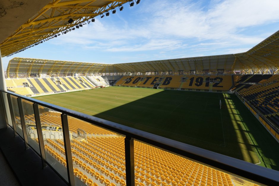 Над 33 млн. лева се отпускат за строежа на стадион "Христо Ботев". Сн. БГНЕС