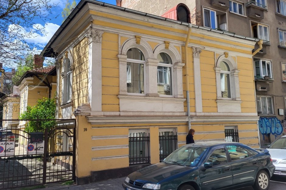 Столичният кмет ще се опита да възстанови статута на 17 сгради в центъра на София, Сн. Facebook Васил Терзиев