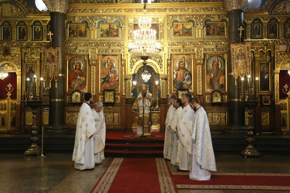 Литургия за Велики четвъртък в църквата "Св. Неделя" в София. Снимка: БГНЕС