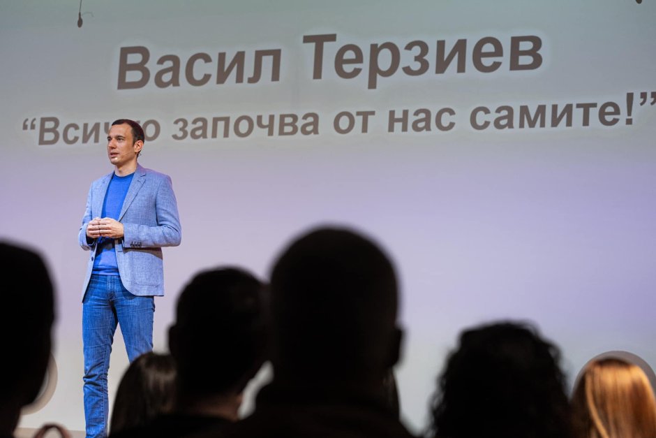 Кметът на София Васил Терзиев говори пред форума SofiaTalks Business. Снимка: Фейсбук