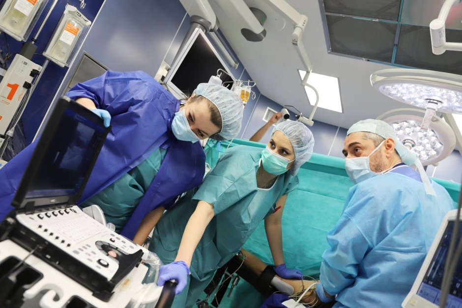 Трансплантация: Мъж в мозъчна смърт спаси живота на трима