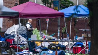 Полицията разчисти палатков лагер на пропалестински протестиращи във Вашингтон