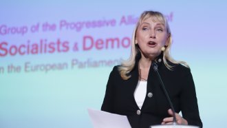 Елена Йончева: Не съм правила компромиси нито в журналистиката, нито в политиката