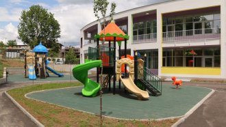 Хиляди деца отново остават без място в детска градина в София