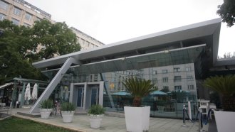 МО в спор с частна фирма за тераса в центъра на София