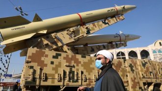Иран заплаши да отговори пропорциално на всяка военна операция на САЩ
