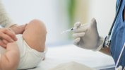 МЗ ще позволи първата ваксина срещу коклюш да се поставя месец и половина след раждането
