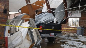 Силни бури в Тексас, Оклахома и Арканзас взеха най-малко 18 жертви