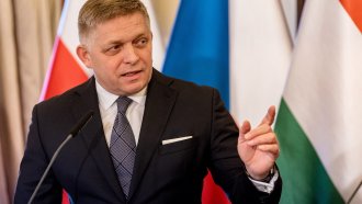 medium 35b6e6f7163bcc13e57d44f88a849092 https://netnews.bg/wp-content/uploads/2024/06/robert-ficzo-obyavi-che-prosthava-na-napadatelya-si-i-go-obyavi-za-aktivist-na-slovashkata-opozicziya-2.jpg