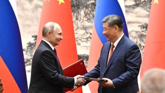 Путин даде зелена светлина на Китай да превземе руския автомобилен пазар