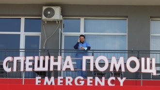 Проверяват "Пирогов" и болницата в Перник за отказ да лекуват пациент с тежка инфекция