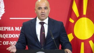 Бившият македонски премиер Димитър Ковачевски подаде оставка като лидер на СДСМ