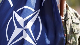 Военният министър на Босна и Херцеговина поиска създаване на база на НАТО в страната си
