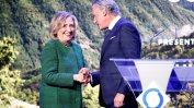 За отпушване на женския потенциал в бизнеса и властта, призова Хилари Клинтън на форум на Домусчиев