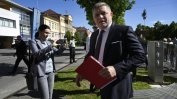 Атентат срещу словашкия премиер Роберт Фицо, състоянието му е "животозастрашаващо"