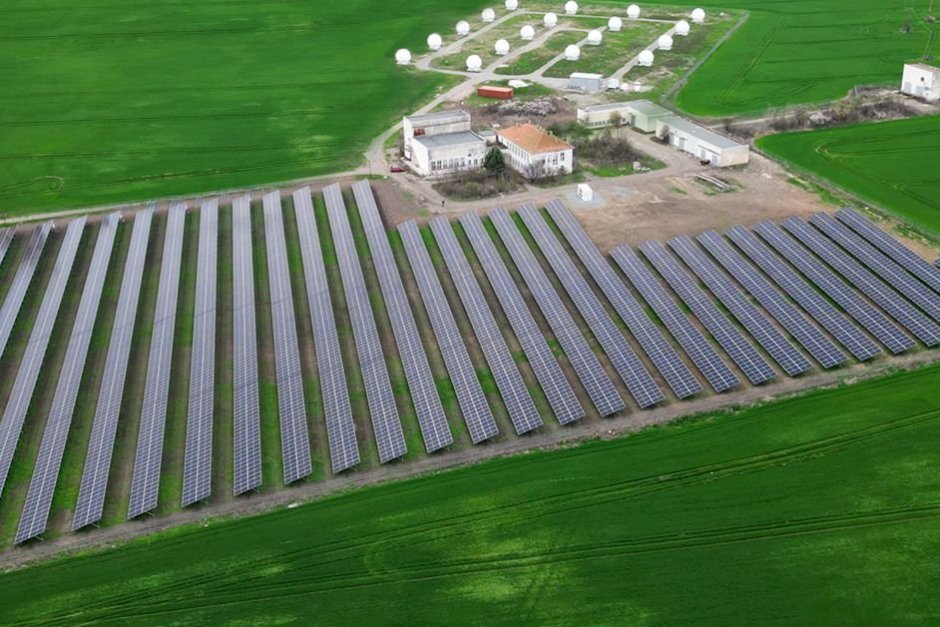 "Виваком" ще ползва слънчев ток от своя централа край Стара Загора