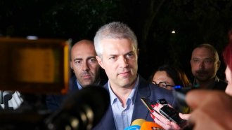 Кметът на Варна: Има "сглобка между "Възраждане", ГЕРБ и групата на ТИМ"