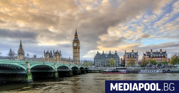 英国は2025年4月2日から観光目的にも電子ビザを導入