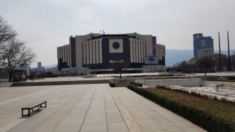 Кой е шеф на НДК? Кадрови интриги в последните дни на служебната власт