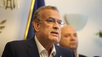 Напрежение в управляващото мнозинство заради зам.-министрите на ДПС-Доган