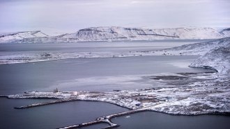 Изборите в Гренландия и страхът от Тръмп