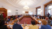 Задават се спешни реформи в образованието – нови учебни програми и запълване на дупки по математика