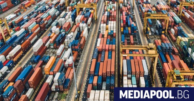 Наводнение от евтини китайски стоки засилва икономическите рискове за Европа