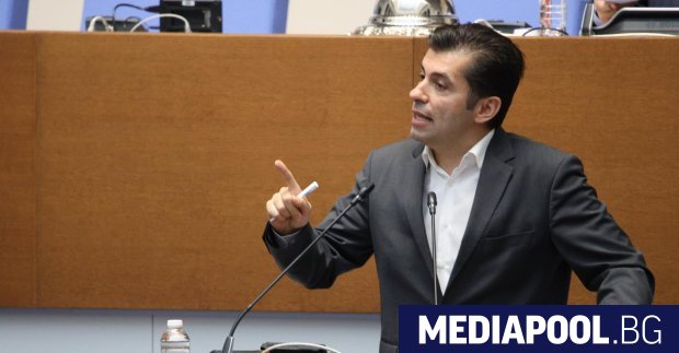 На 7 март съпредседателят на Продължаваме промяната – Демократична България