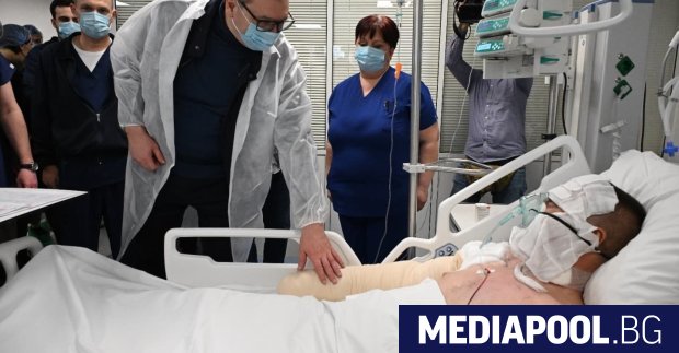 Известни сръбски лекари осъдиха като безотговорно поведението на президента Александър
