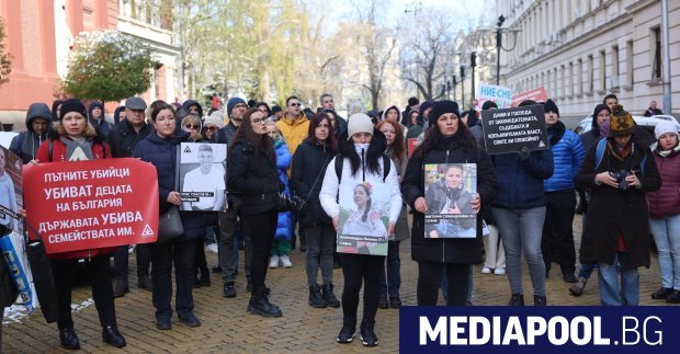 Следващия път на тъй наречения шеф на АПИ ще му