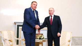 medium 0189f5f3e9982ed1b18c38d402e02e50 https://netnews.bg/wp-content/uploads/2025/04/liderat-na-bosnenskite-sarbi-kojto-podkrepi-ruskata-invaziya-v-ukrajna-izbyaga-v-moskva-2.jpg