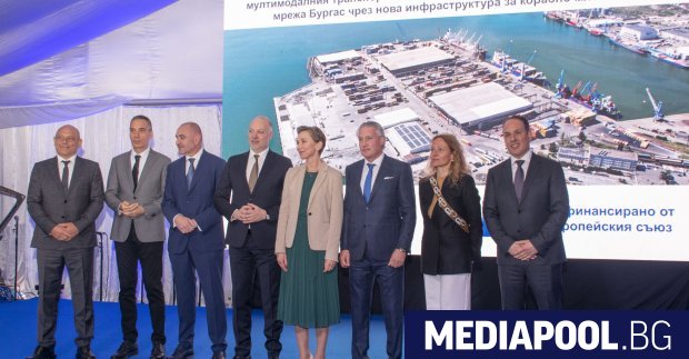 Пристанището в Бургас вече е конкурент на порта в румънския