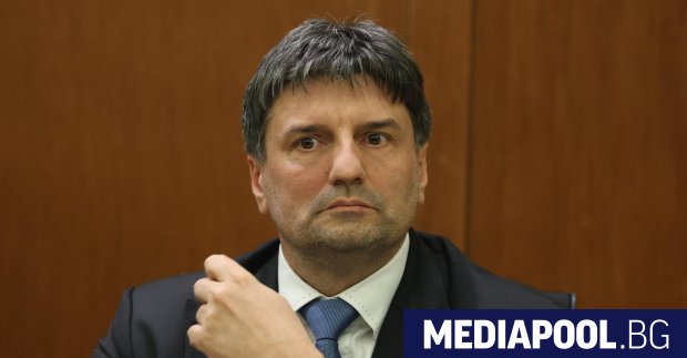 Групички агерсивни младежи които нападат свои връстници са засечените в