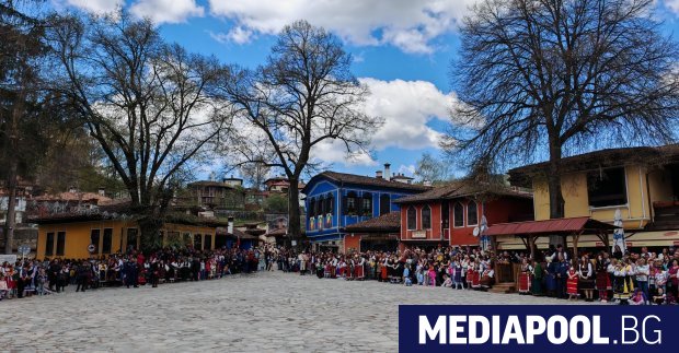 В Копривщица тържествено бяха отбелязани 149 години от обявяването на