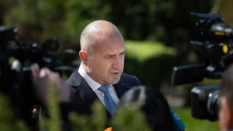 Радев за рускaта атака в Суми: Няма да развалям празника на децата с българската политика