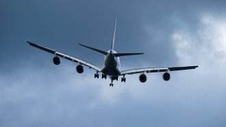 България е пуснала самолета на Вучич за Русия за разлика от Литва и Латвия. Фицо още търси маршрут