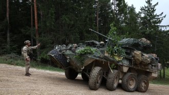 Кабинетът налива над 17 млн. лева в "Терем", за да може да сглобява страйкърите